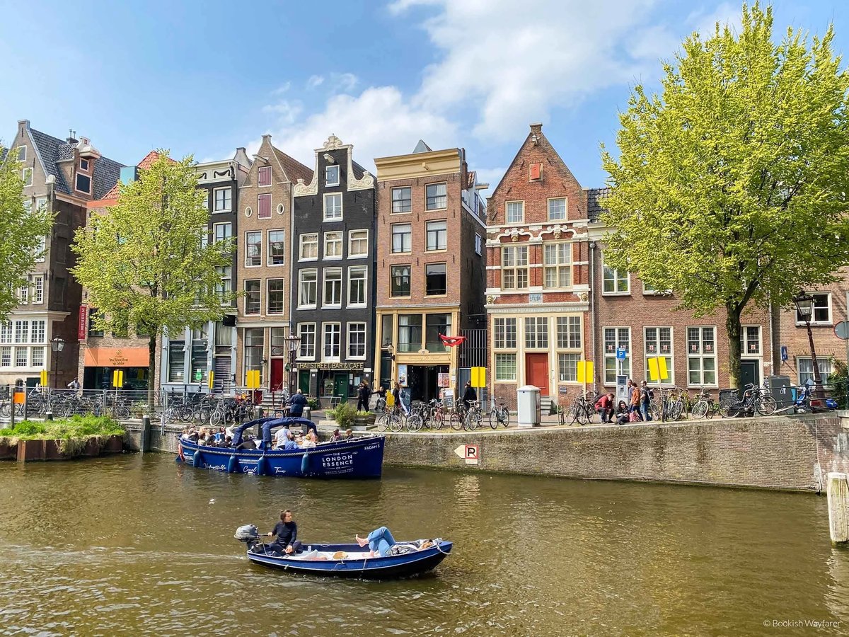 Discover Vegetarian Friendly Restaurants in Amsterdam for Plant-Based Delights